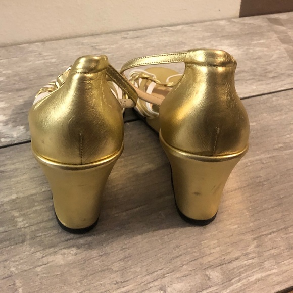 TARYN ROSE Strappy Metallic Gold Wedge Heels - Picture 4 of 8